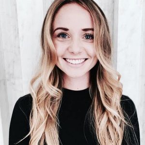 Meet your Posher, Carly